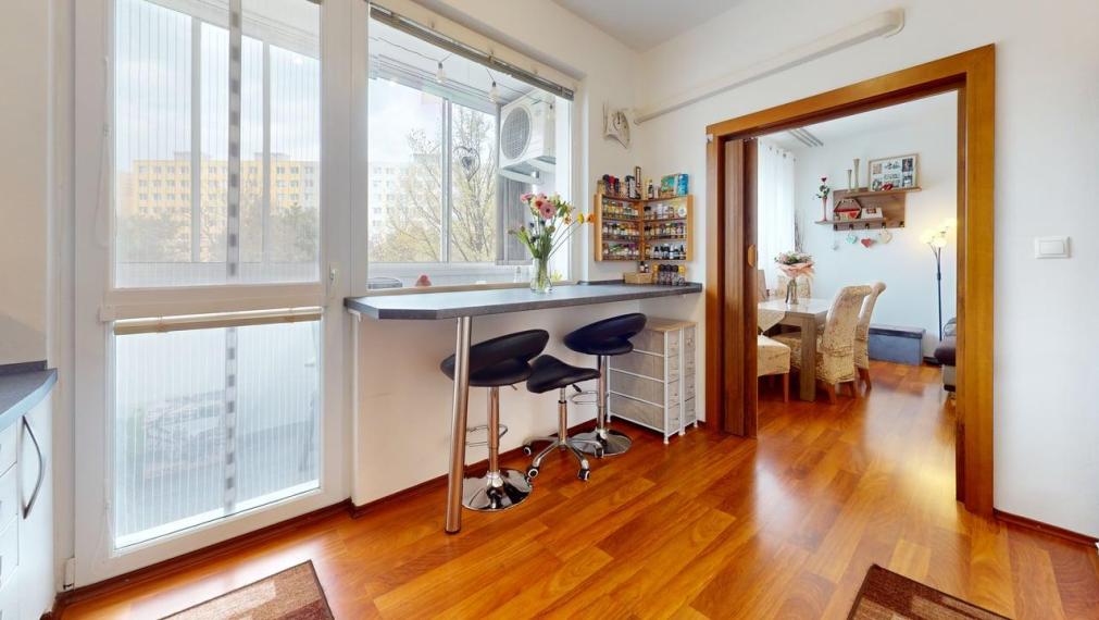 3-izbový byt Terasa, Trieda SNP | parkovanie v cene, 81 m²